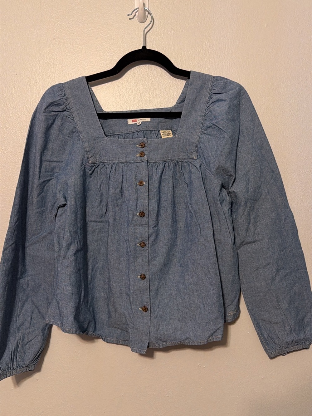 Levi’s Denim Square-Neck Button Front Blouse
